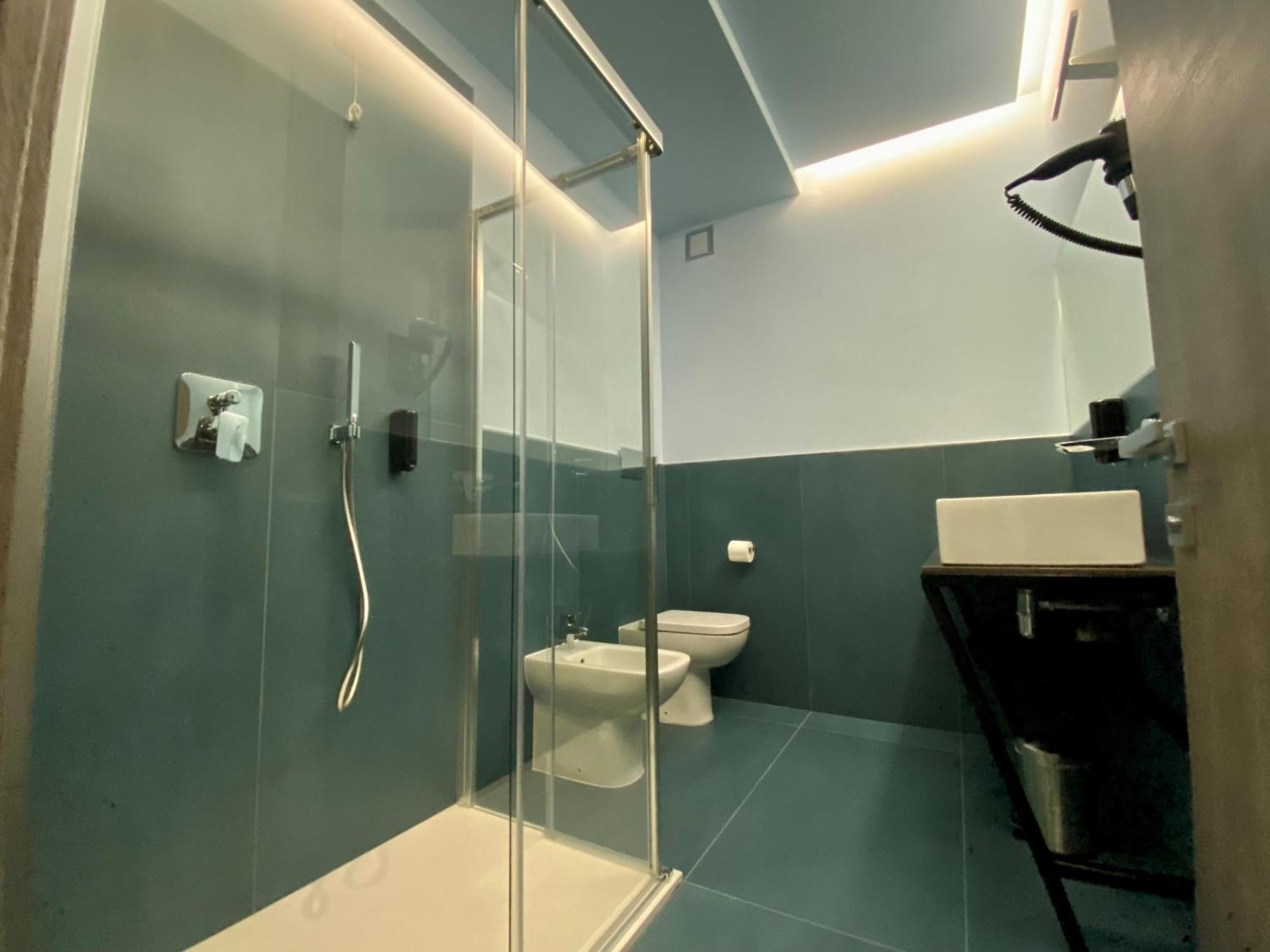Hotel Vita Salò Екстериор снимка